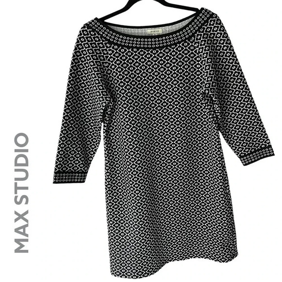 MAX STUDIO | NWOT | BLACK AND WHITE IKAT PRINT DRESS | SIZE MEDIUM - Picture 1 of 10